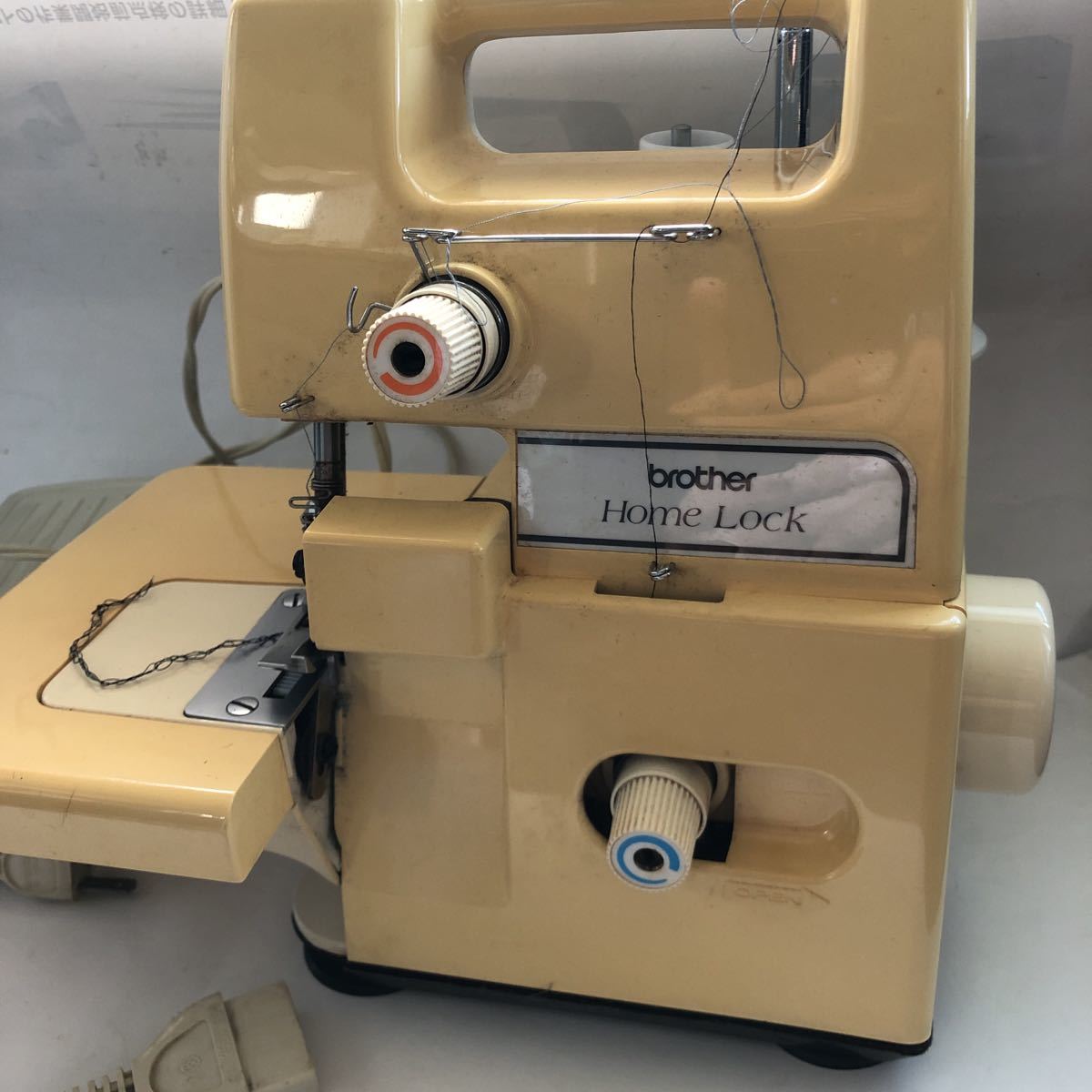 ブラザー ロックミシン TE4-B223 brother Home Lock ホームロック 