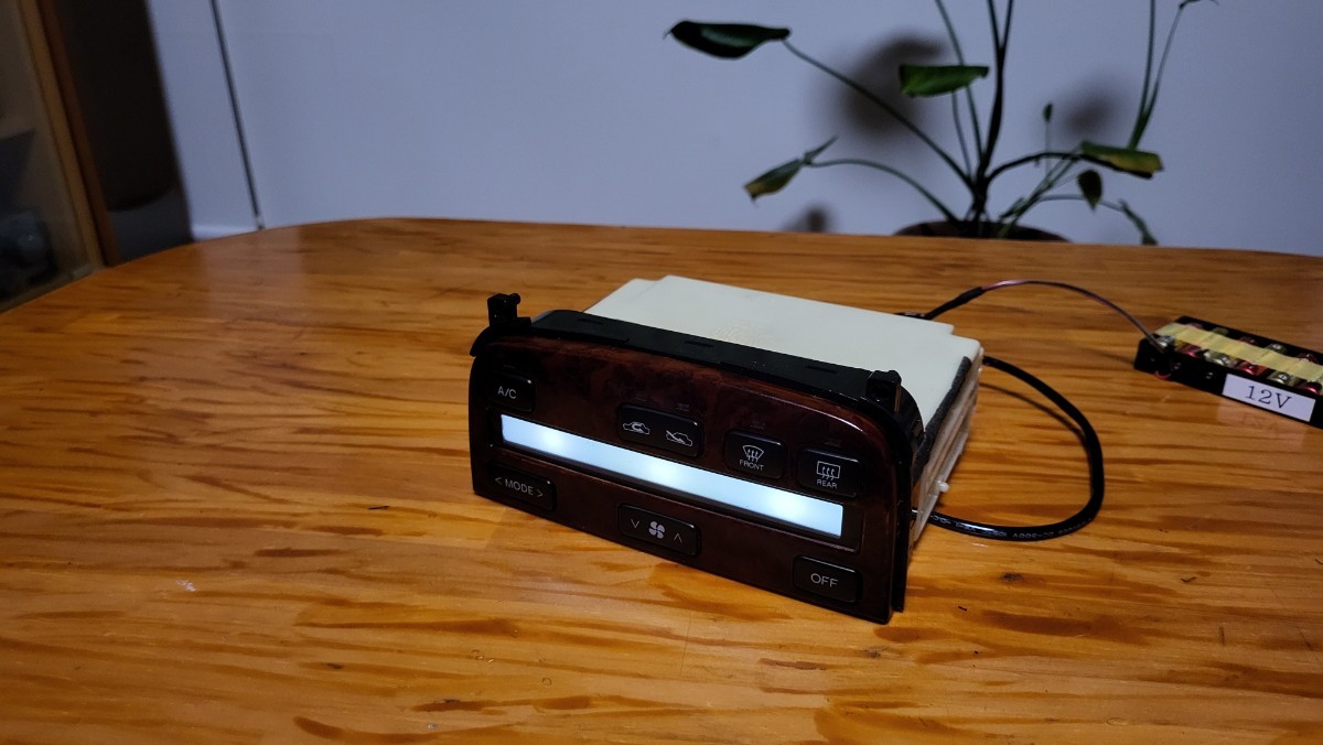 30ソアラ 純正AC操作パネル 全LEDに交換済み 動作品 美品 液晶漏れ無し ウッドパネル仕様に変更 要注意！捏造★使用僅少 悪質詐欺