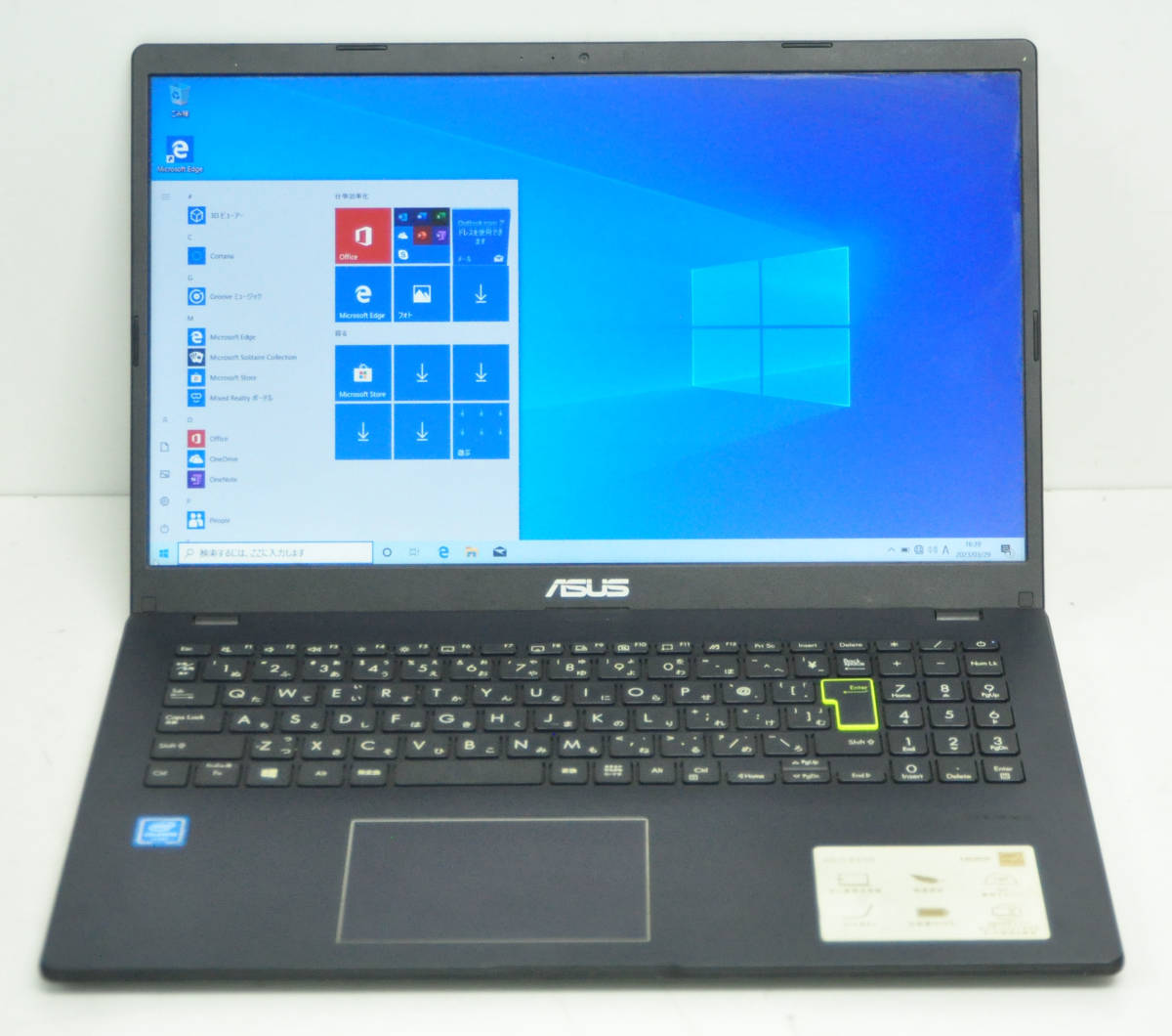 ♪ 良品 上位モデル フルHD ASUS E510MA ♪ Celeron N4020 / メモリ4GB / SSD:128GB / カメラ / Wlan / Office2019 / Win10