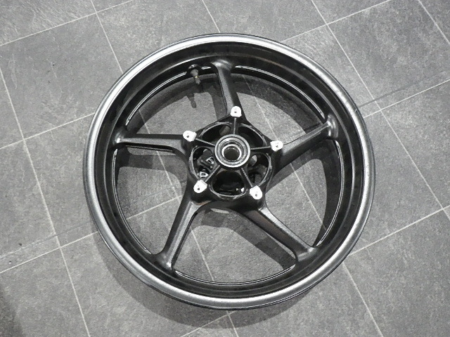 ヤマハYZF-R6純正フロントホイール中古品 YZF-R6 - BN6 YZF-R1 純正