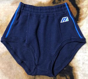 昭和ブルマー　ミズノ　美品 ブルマ ミズノのYahoo!オークション(旧ヤフオク!)の相場・価格を見る