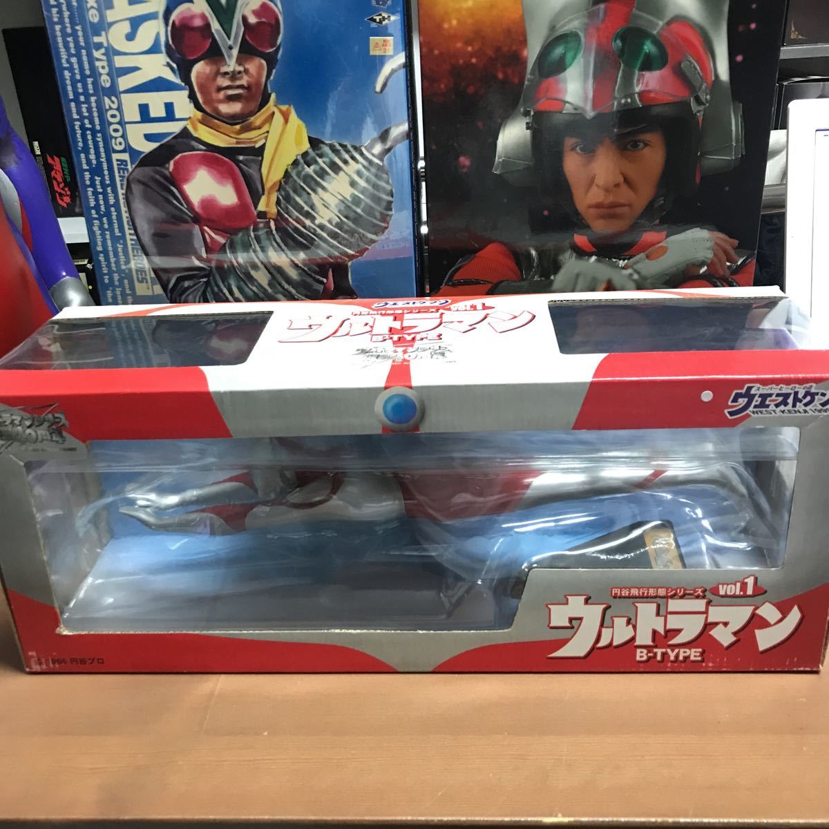 rogo スーパーヒーローの店 ウエストケンジ 円谷飛行形態シリーズ