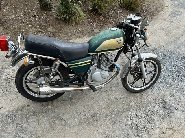 スズキ GN125 カスタム車 スーパートラップマフラー (51cc-125cc