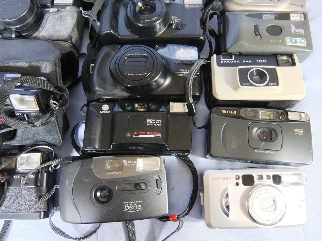 ジャンクのフィルムカメラ まとめて その4 ジャンク フィルムカメラ