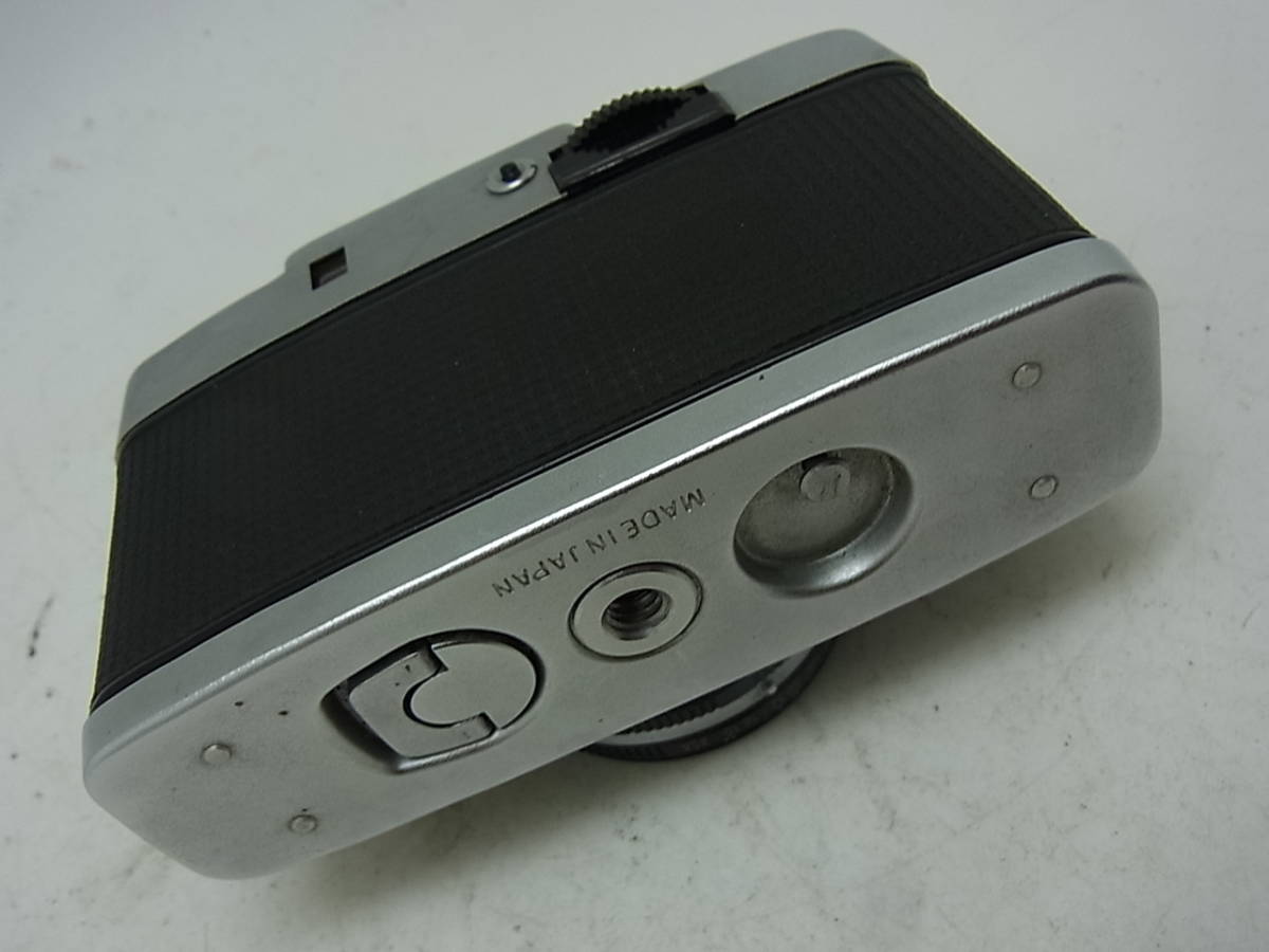OLYMPUS オリンパスPEN Olympus PEN Dシリーズの分解｜フィルムカメラ