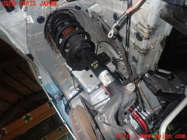 2UPJ-90125015]BMW X3(WY20 F25)右フロントストラット 中古 BMW X3 F25 bmw F26 2011-2017