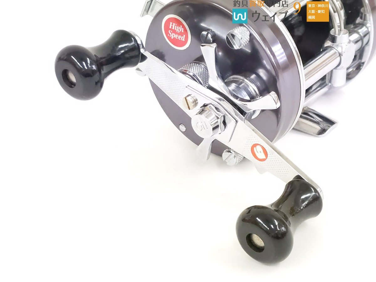 ABU アブ アブガルシア アンバサダー 6500C II グレー サイモン