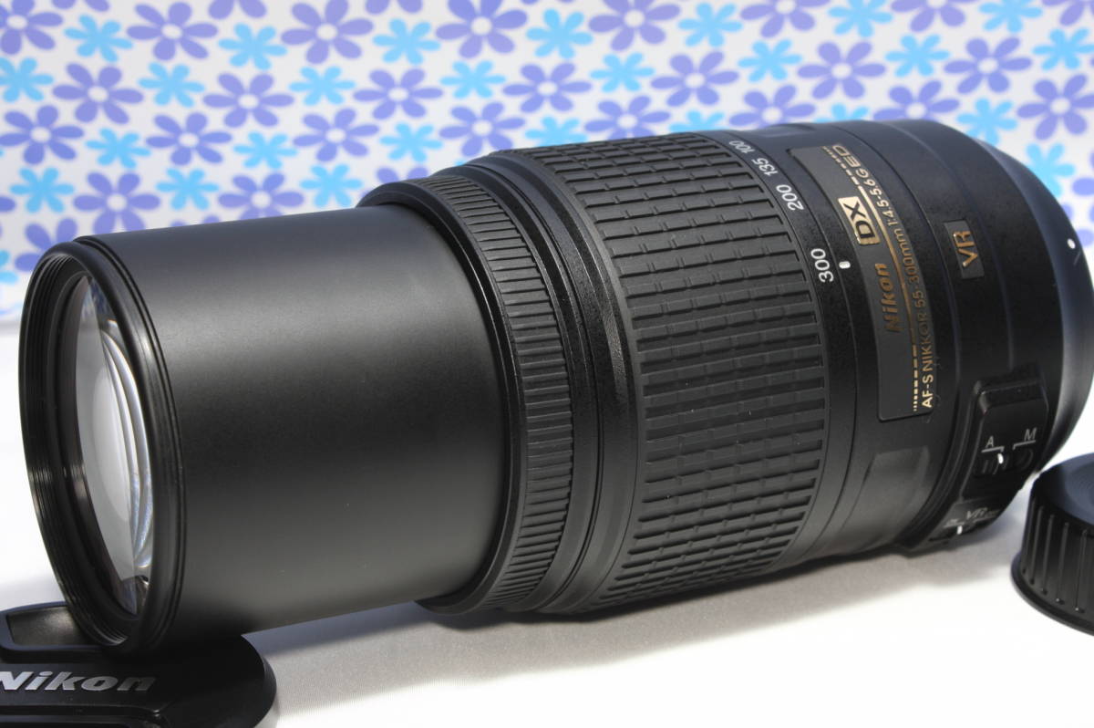 極上美品☆Nikon ニコン AF-S DX 55-300mm ED VR☆手振れ補正☆望遠