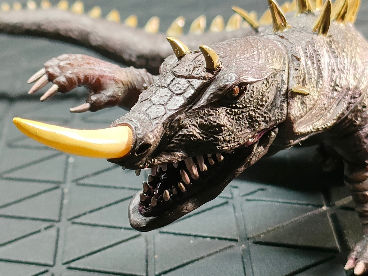 ギロン リペイント オリジナルリペイント品□ギロン2023□ムービー