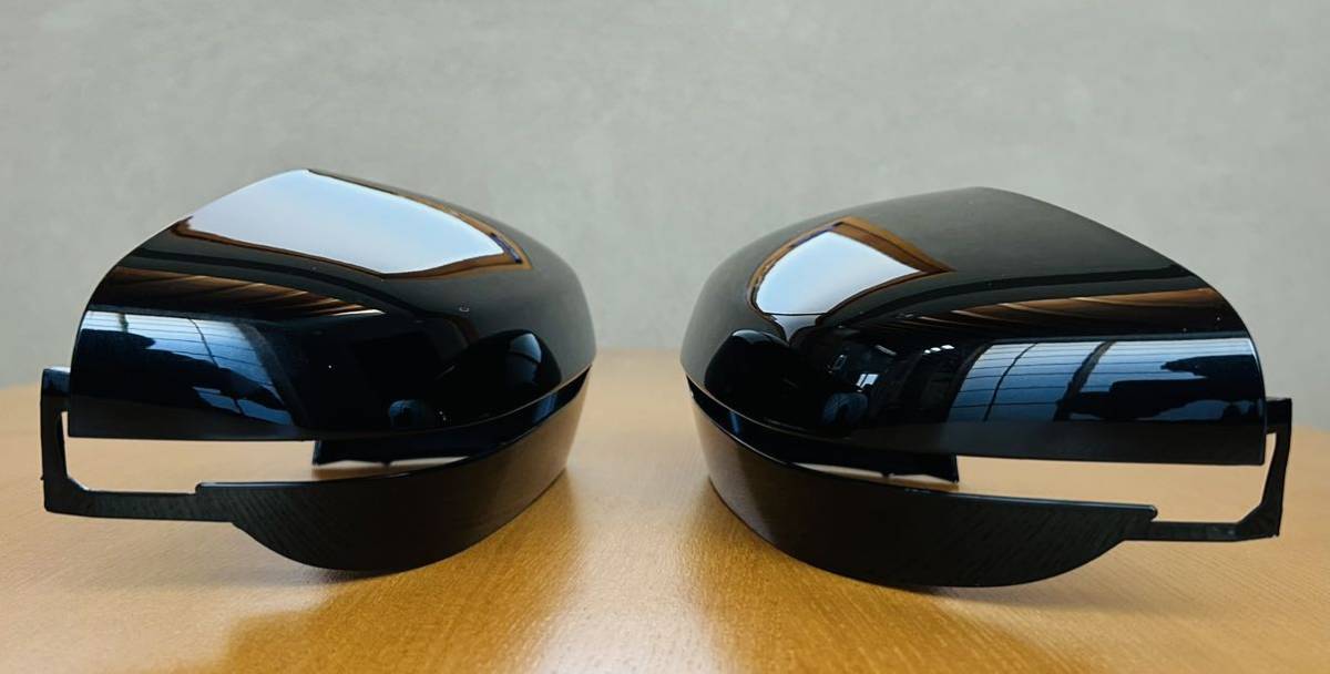 ☆ 新車外し BMW 純正 ドアミラーカバー ブラック サファイア 右