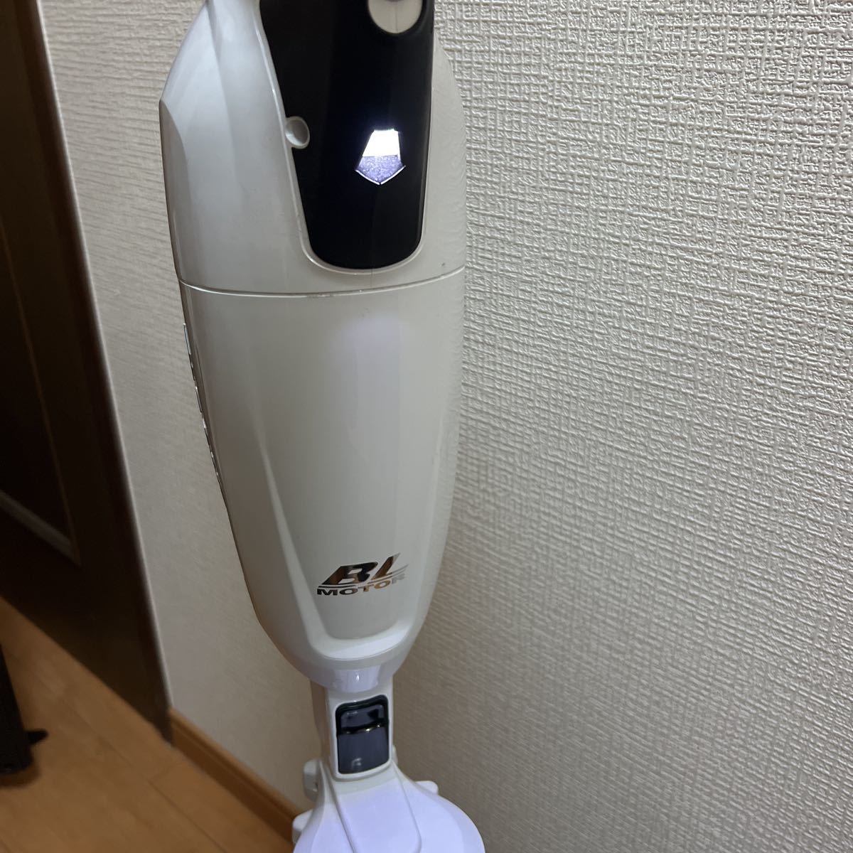カプセル式 マキタ 掃除 機 充電 正規店 マキタ カプセル式 ワンタッチ 