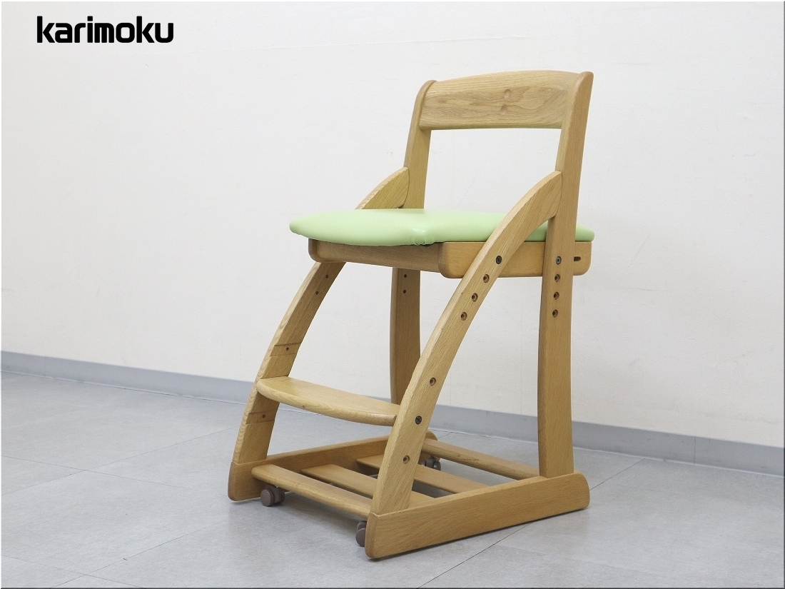 美品◆karimoku カリモク XT1421 GSE 学習椅子 デスク チェア 子供椅子 キッズチェア キャスター付 高さ調節可 木製