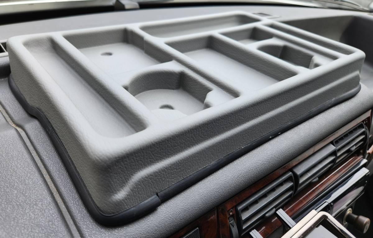 VW T4 DASH TRAY（ダッシュトレイ）右ハンドル/左ハンドル 共通 WESTFALIA ヴァナゴン カラベル ウェストファリア フォルクスワーゲン T4 VW ダッシュボードトレイ T T3 Infill