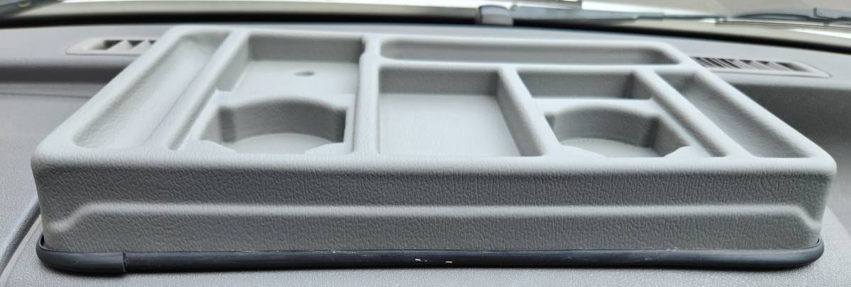 VW T4 DASH TRAY（ダッシュトレイ）右ハンドル/左ハンドル 共通 WESTFALIA ヴァナゴン カラベル ウェストファリア フォルクスワーゲン T4 VW ダッシュボードトレイ T T3 Infill