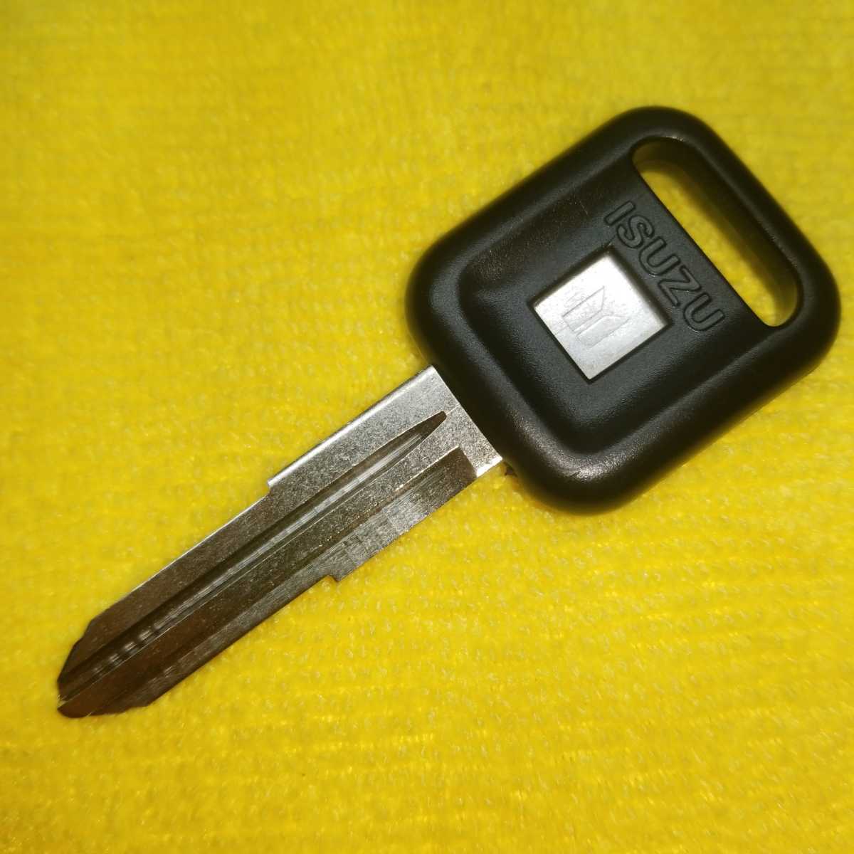 いすゞ スペアキー ブランクキー 8-94320972-0 94320972_1