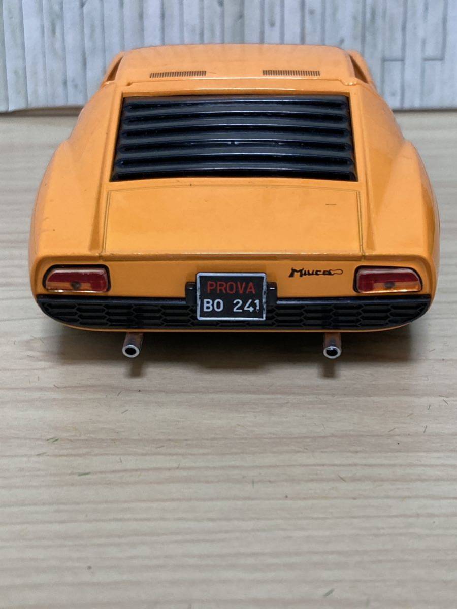 ランボルギーニ ミウラ P400 S-1968 LEO 1/24ダイキャスト ミニカー