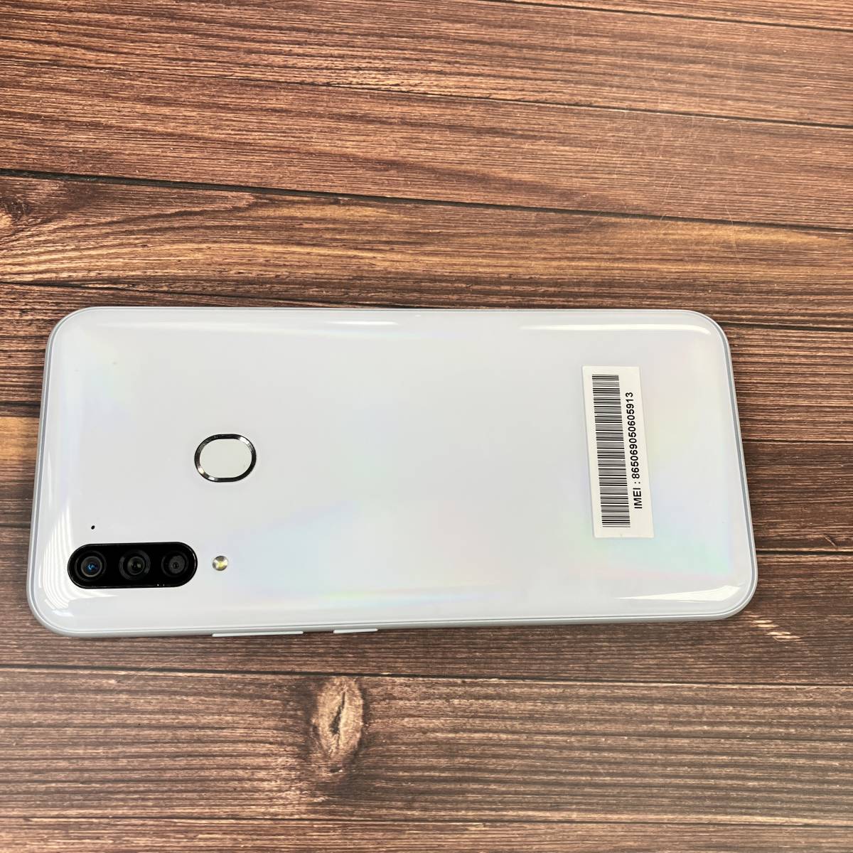 ZTE Libero 5G A003ZT ワイモバイル 画面サイズ:6.5インチ Android 11