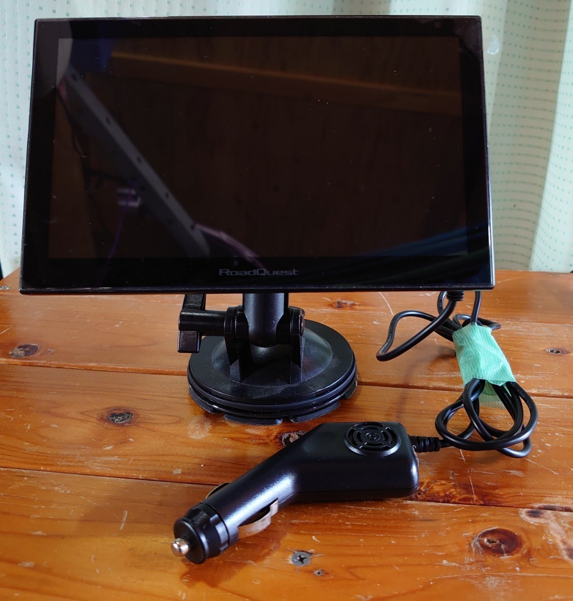 ロードクエスト RoadQuest RQ-A719PVF① ポータブルナビ フルセグ 地