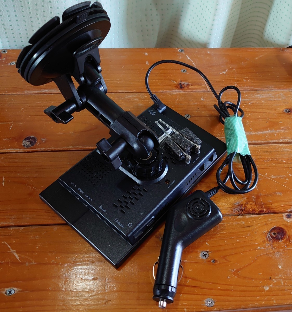 ロードクエスト RoadQuest RQ-A719PVF① ポータブルナビ フルセグ 地