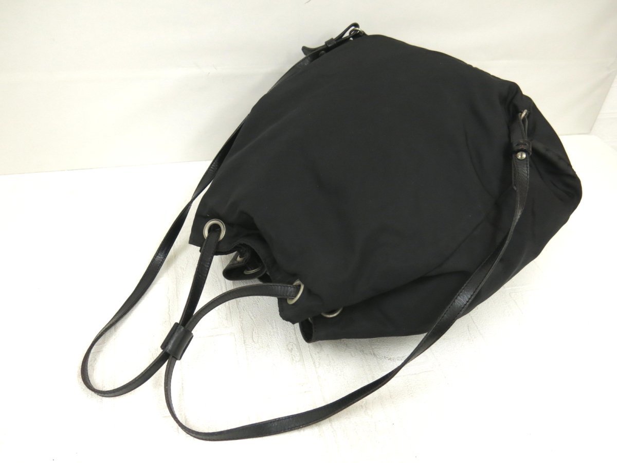 ◇美品◇PRADA プラダ◇ロゴ型押し◇ナイロン ラム レザー 本革 