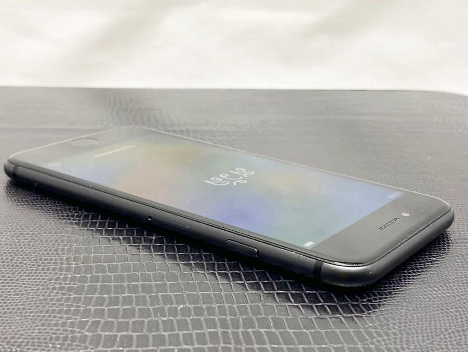 Apple iPhone8 64GB スペースグレイ docomo 判定◯ SIMロック解除 64GB