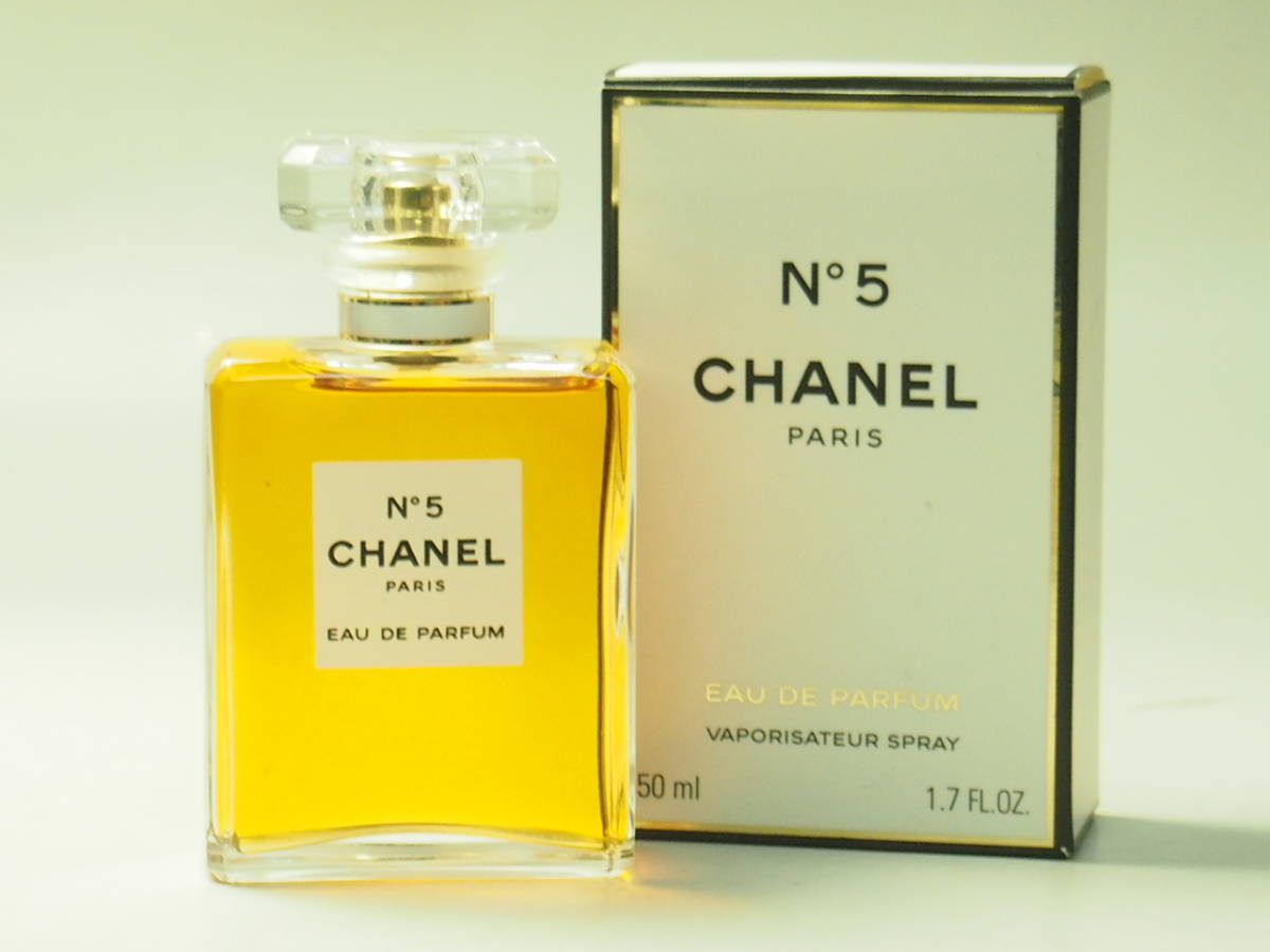 残量多め/CHANEL/シャネル/No5/ナンバー5/オードゥ パルファム(ヴァポリザター)/50ml/レディース/香水