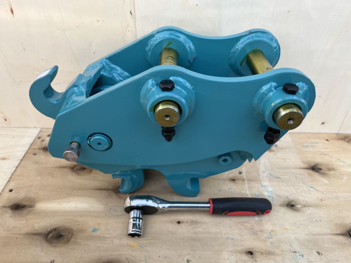 新品即納 クイックヒッチ クボタ U20 U25 RX203S ピン径30mmアーム幅110mm U-20 U-25 RX201 RX202 クイックカプラー ユンボ アタッチメント