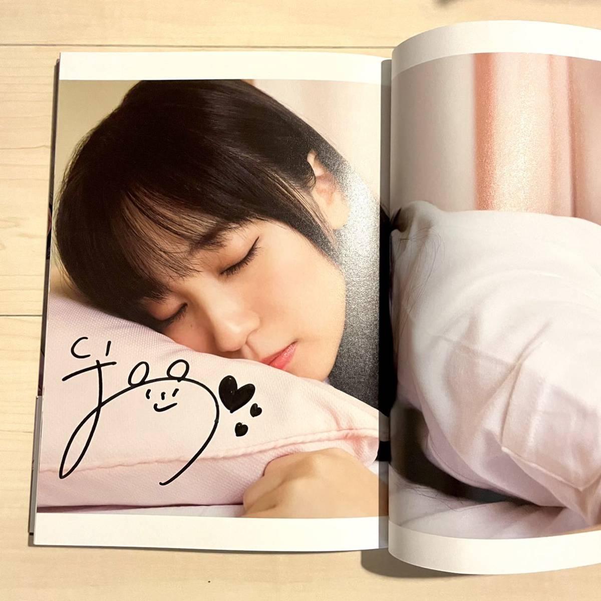未読品】伊織もえ サイン本 直筆サイン入り 写真集 伊織の心がヤバイ