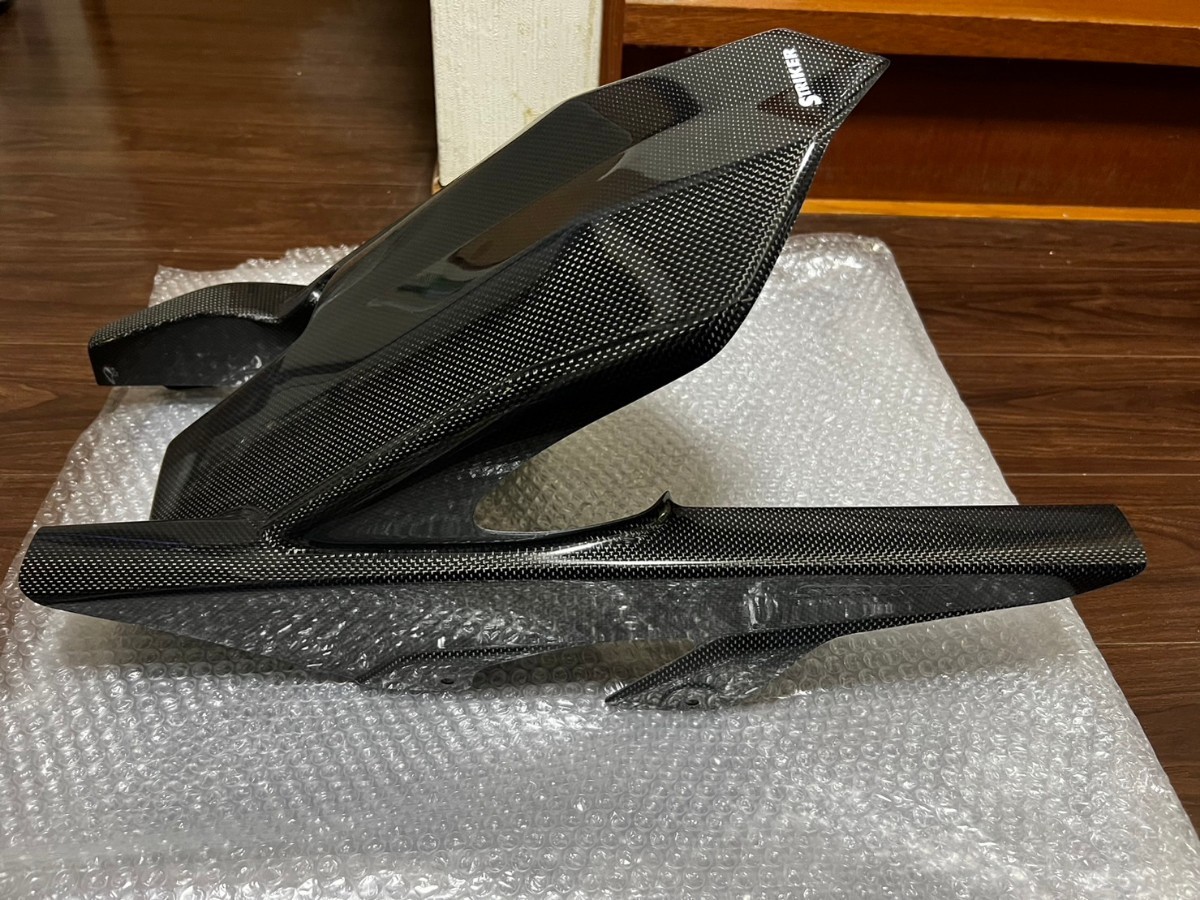 Ninja1000 ストライカー striker カーボンリアインナーフェンダー