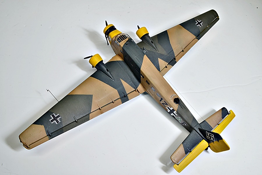 ユンカース 1⁄144 完成品◇ ユンカースJu52⁄3m 第1特殊爆撃航空
