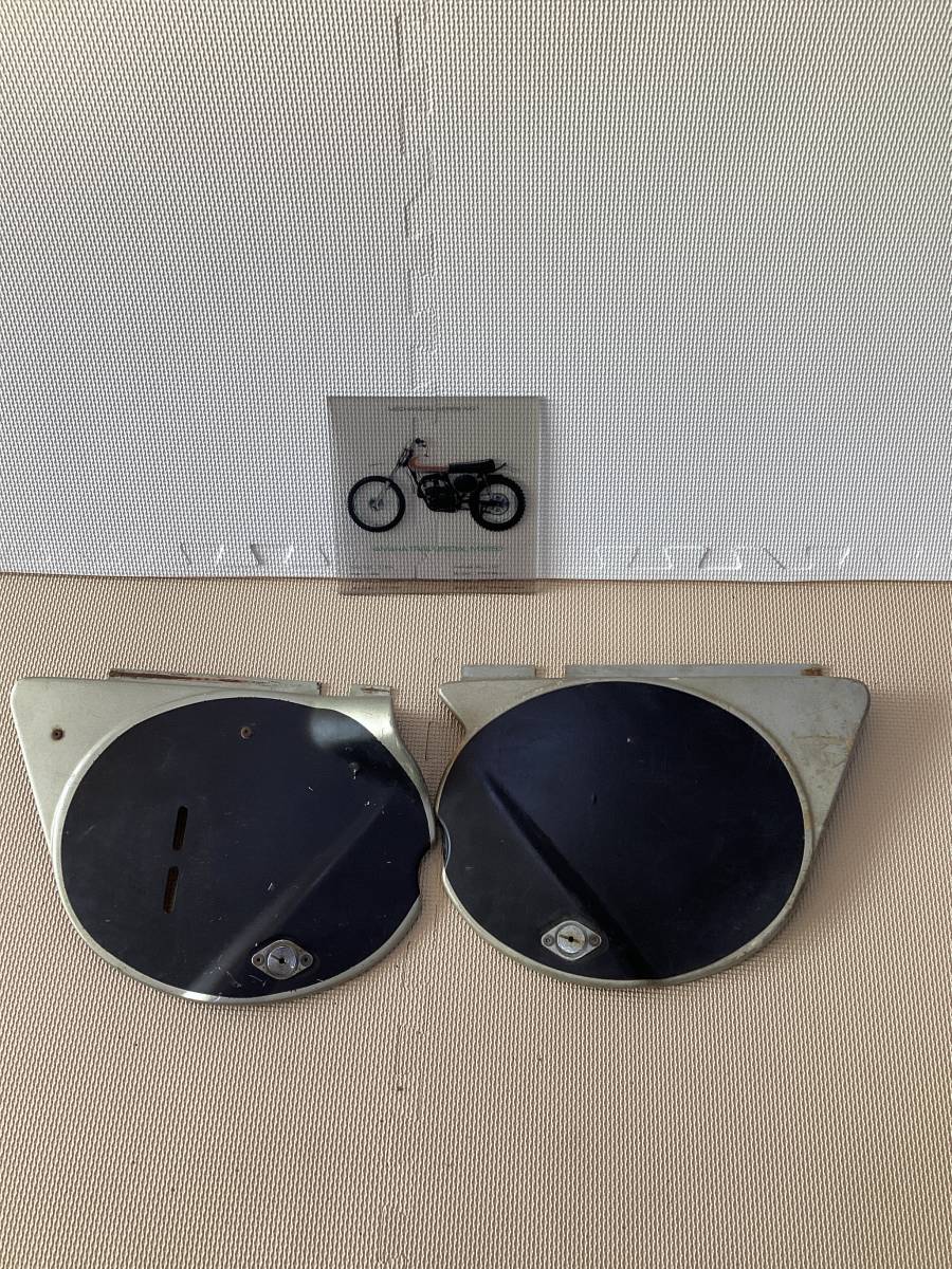 ヤマハ　MX250 スペシャル　サイドカバー　当時物　ビンテージモトクロス　中古品　アクリル板おまけ付き
