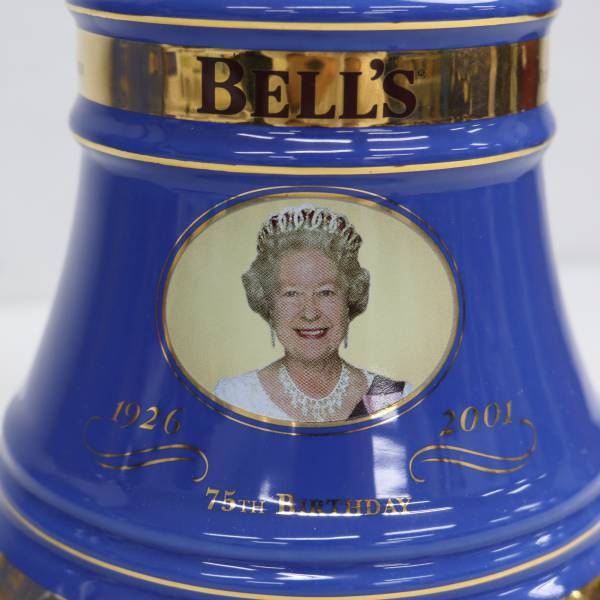 ウイスキー エリザベス女王生誕60周年記念デキャンタ Bell's BELL'S