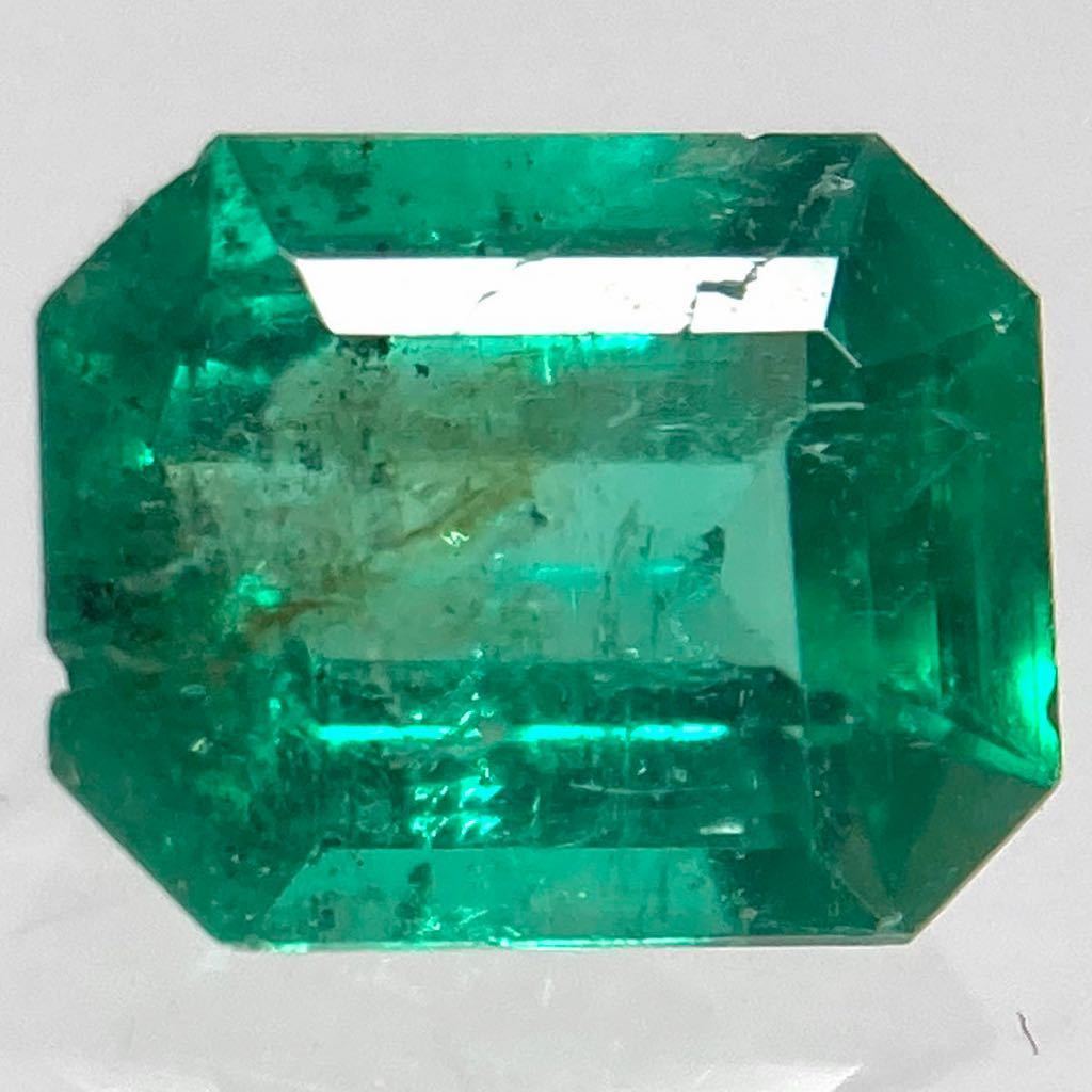 ●天然エメラルド0.757ct● m 6.3×5.0mm ソーティング付 ルース 裸石 emerald 宝石 beryl カボション ベリル jewerly EA0