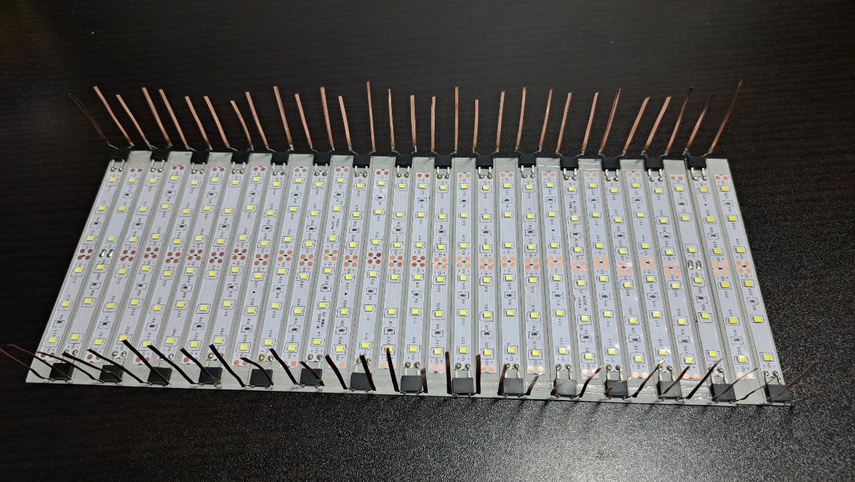 送料無料! 鉄道模型 nゲージ 自作 白色 LED led 室内灯 30本セット テープLED 点灯確認済み