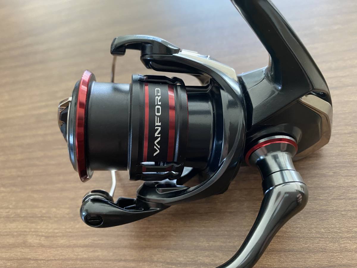 シマノ 20 ヴァンフォード C2500SHG 【公式通販】