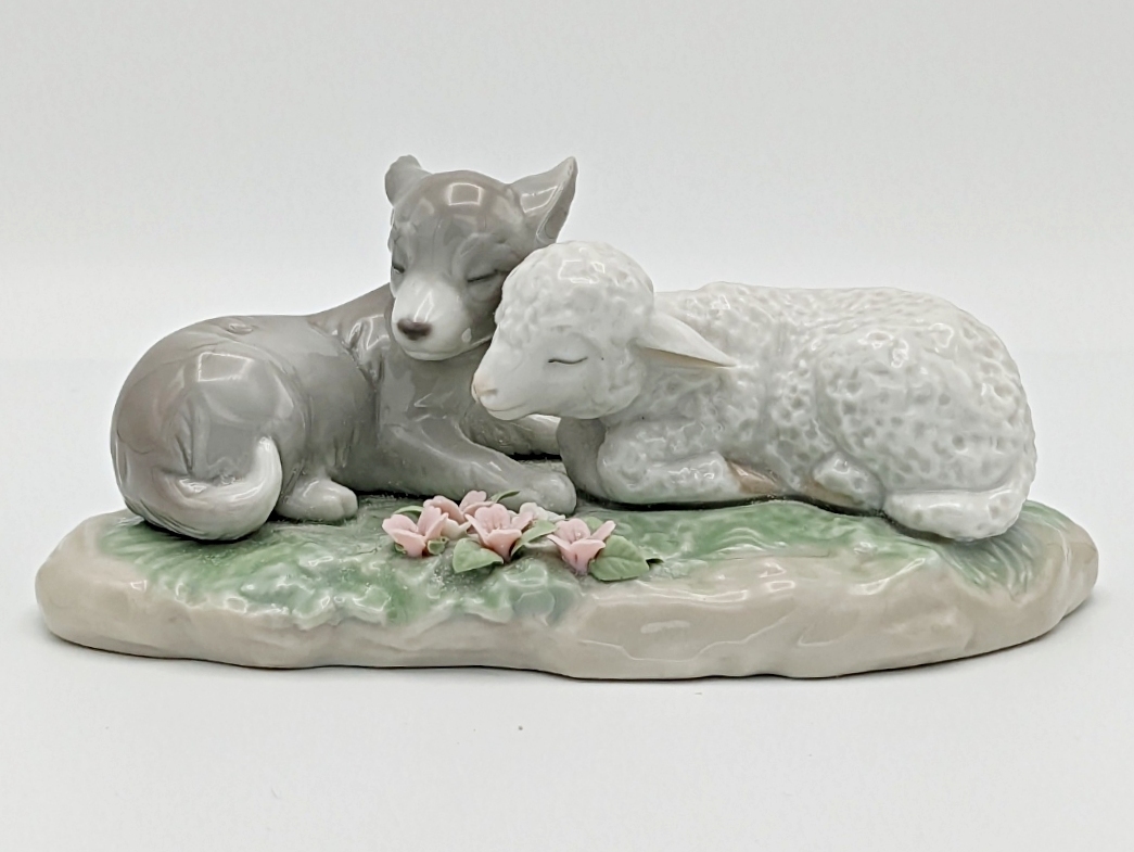 人気セール，限定SALE 廃盤ヴィンテージ リヤドロ The Peaceable Kingdom 邦題 平和の王国 狼と仔羊 #6925 DAISA 2002印 スペイン リヤドロ社(リヤドロ)｜売買されたオークション情報、yahooの商品情報をアーカイブ公開 - オー リヤドロ