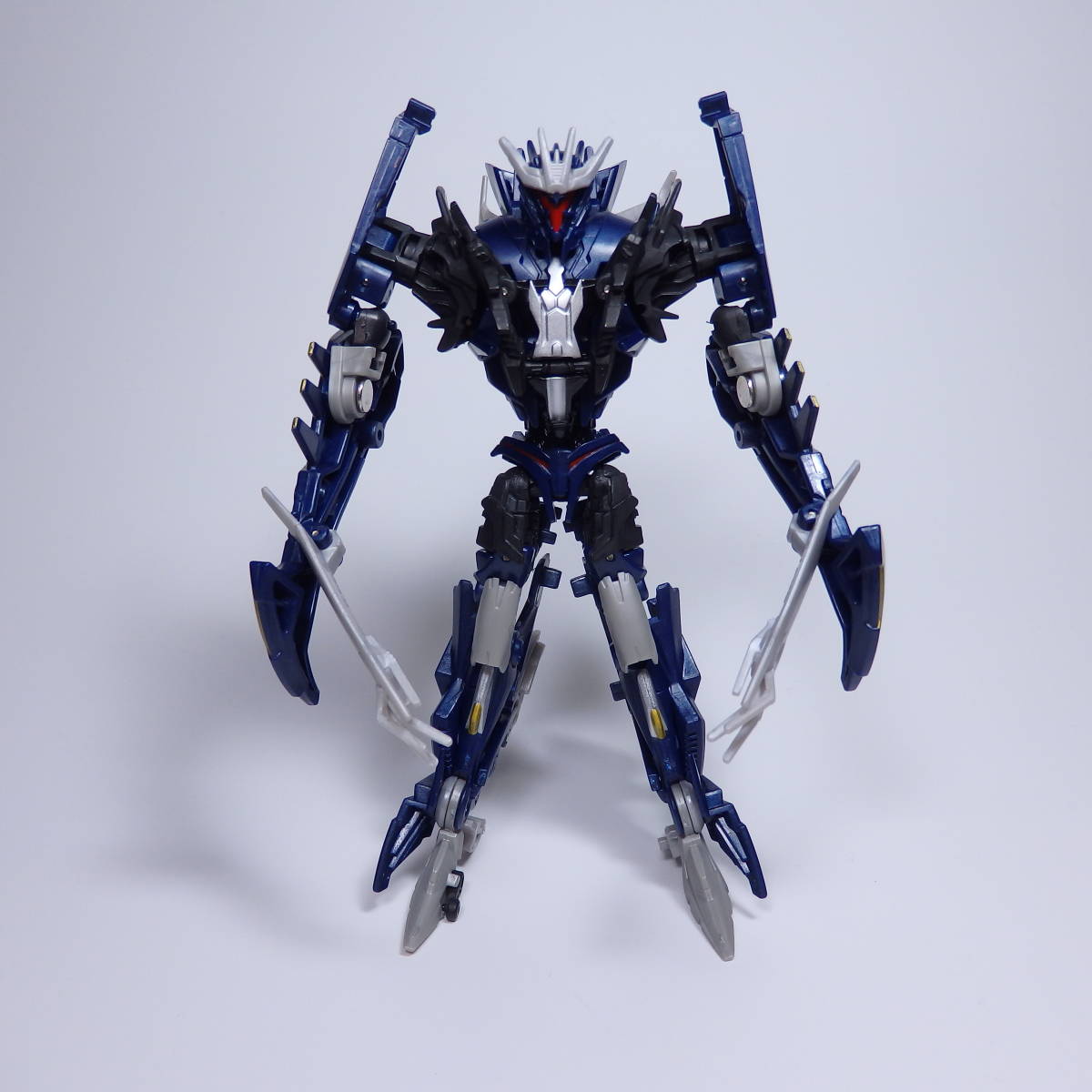 G18 ハンターサウンドウェーブ／情報参謀☆参乗合体トランスフォーマー 