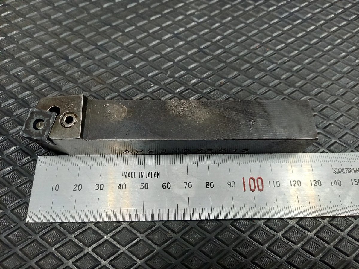 送185円 チップ付♪三菱 　20シャンク　正方形チップ　バイトホルダー PSBNR33K12 ◆ スローアウェイバイト 旋盤 数量限定，低価 HILTI TE-ALCコアビット 三菱マテリアル・SPMW・四角形・ポジ・穴有・旋削チップ SEEN 1セット(10個