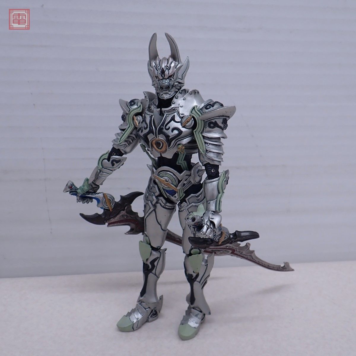 バンダイ 魔戒可動 牙狼 GARO/銀牙騎士 ゼロ/雷鳴騎士バロン/黄金騎士  