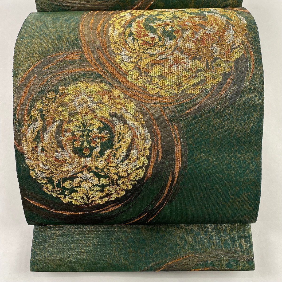 袋帯 美品 秀品 向かい鳥 草花 刺繍 箔 金色 六通 正絹 【中古