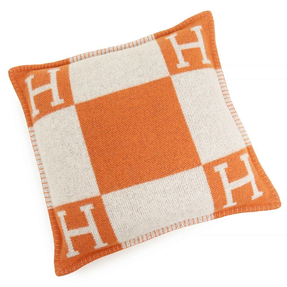 人気，新品 （新品・未使用品）エルメス HERMES アヴァロン PM