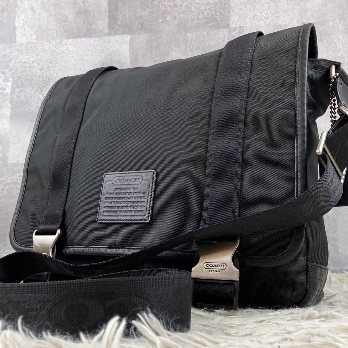 1円 A4 極美品 COACH コーチ メンズ メッセンジャーバッグ ショルダー ナイロン レザー 通勤 通学 書類 斜め掛け 肩掛け フラップ バックル
