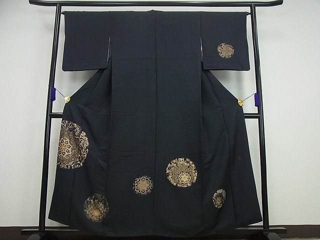 平和屋着物■極上　山口美術織物　皇室　伊勢神宮御用　西陣織　訪問着　総刺繍　雪輪正倉院花文　濃紺地　金糸　逸品3s2236