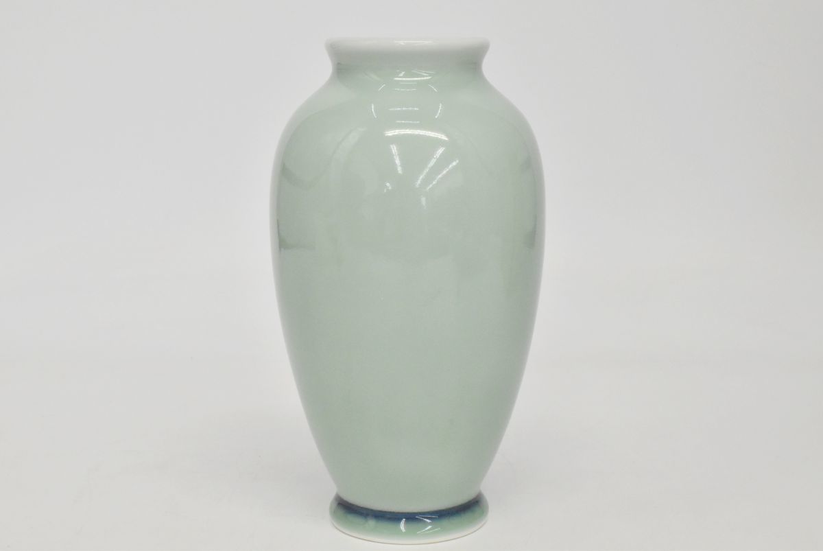 499S 0525M12) 1円～ 鍋島焼 泰仙窯 花瓶 共箱 花器 壷 花入 陶芸品