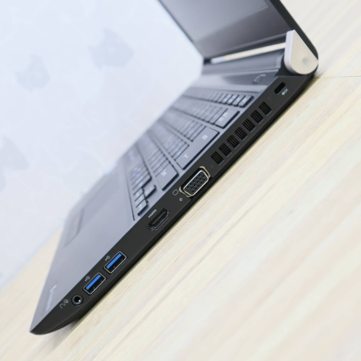Core dynabook i3（容量（HDD⁄SSD）～ 128GB）（ノートPC ☆完動品 