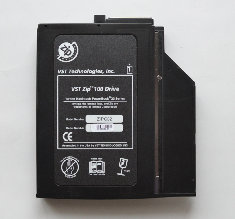 稀少！PowerBook G3 Pismo/Lombard 専用 VST製 Zip 100 Drive ZIPG32