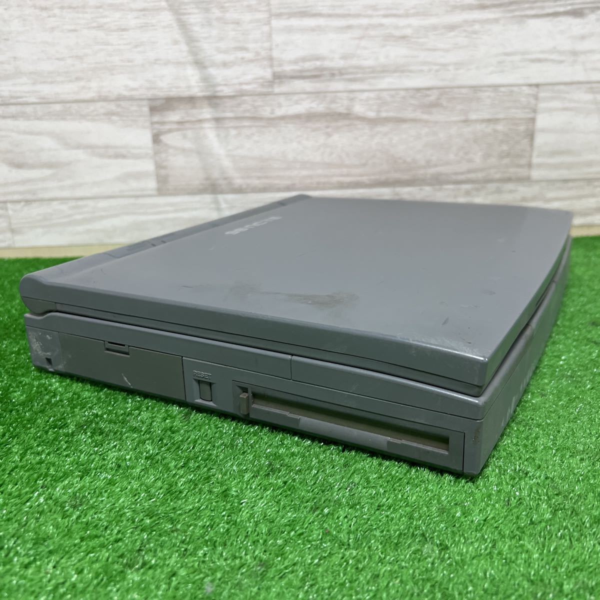 ジャンク　NEC PC-9821 Na7/HC7 ノートPC 本体 PCN98-91 激安 PC98 ノートブック NEC PC-9821Na7/HC7 起動確認済み