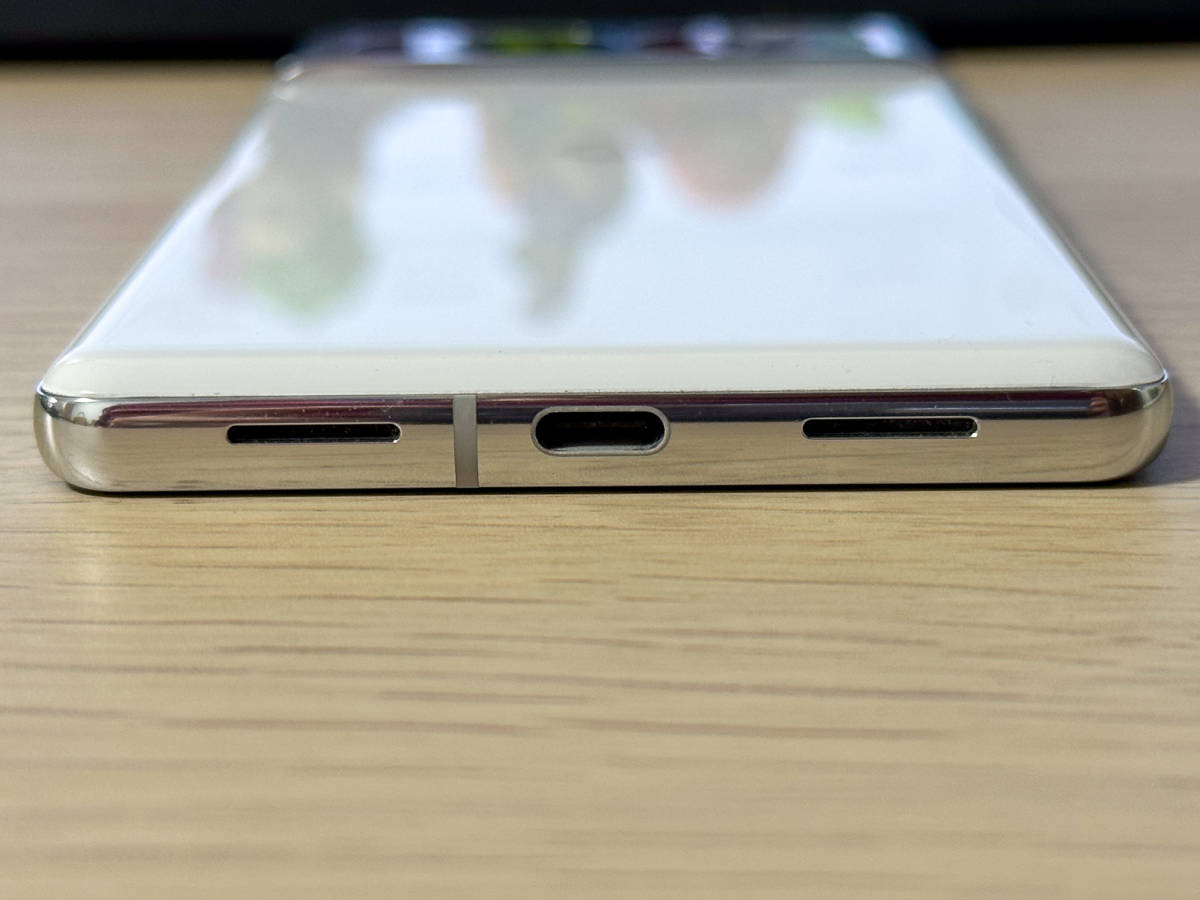 美品】Google Pixel 7 Pro snow スノー 128GB CASEFINITEケース付き 