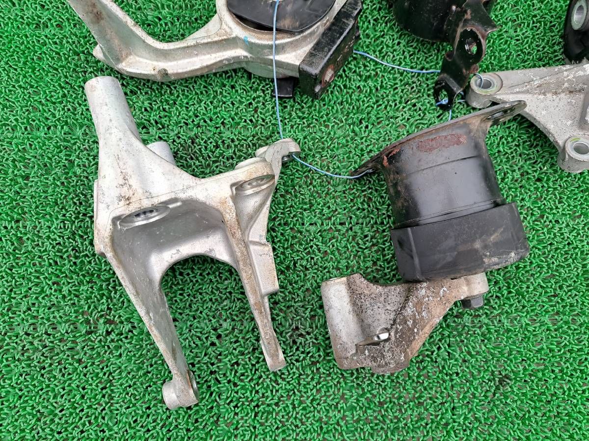 rc1 オデッセイ エンジンマウント 50820-T6A-J01 ホンダ 純正 メーカー