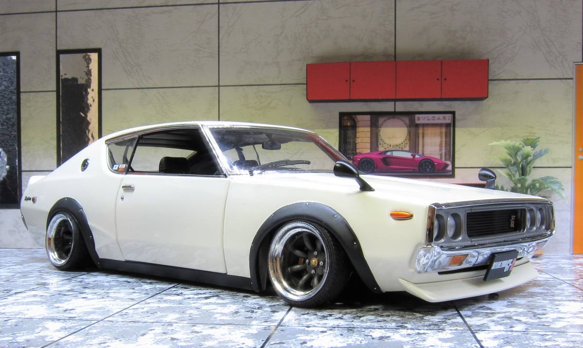 京商 1/18 ケンメリ GT-R カスタム ホワイト KPGC110 GTR ハコスカ S30